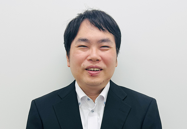 税理士、市川雄規近影